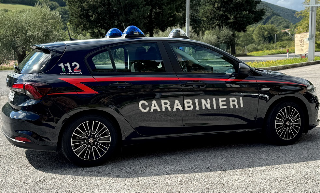 Camerino - Ubriaco alla guida per le vie del centro, denunciato